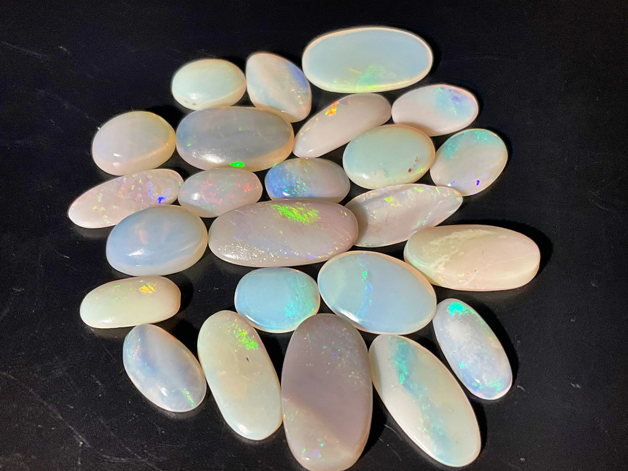 Multicolour Australian Coober Pedy Opal 24 Pc 36.65 Carat